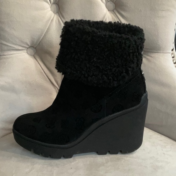 Guess Black Suede Winter Ankle Boots Size 6.5 - Picture 5 of 8